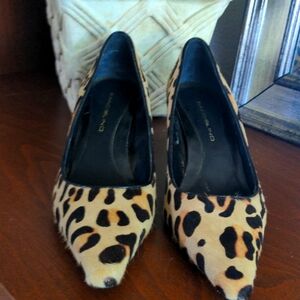 Bandolino Calf Hair Leopard Print Kitten Heel Pointy Toe Pump 7.5